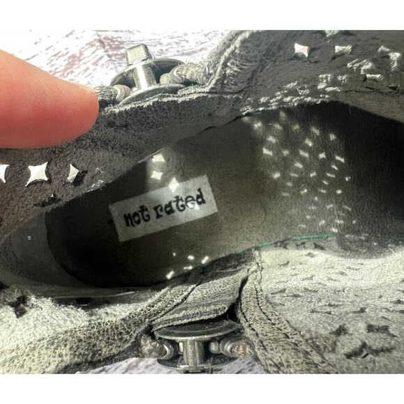 Women's Grey Booties, 7.5, Zipper, Not Rated, Block Heel, Round Toe, Gray - Picture 5 of 9